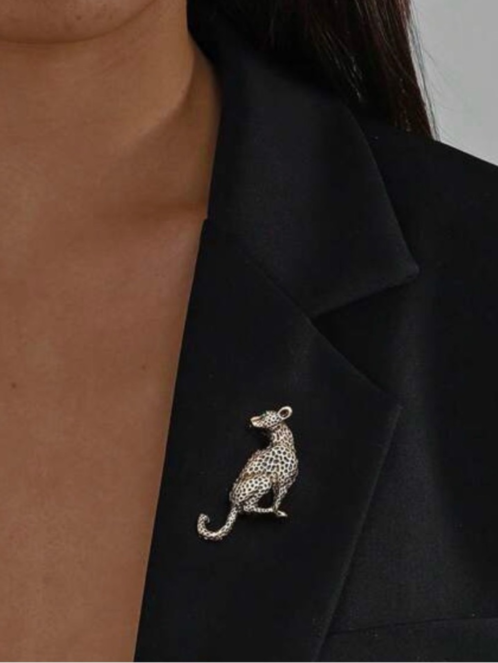 Leopard golden brooch - Picture 2 of 3